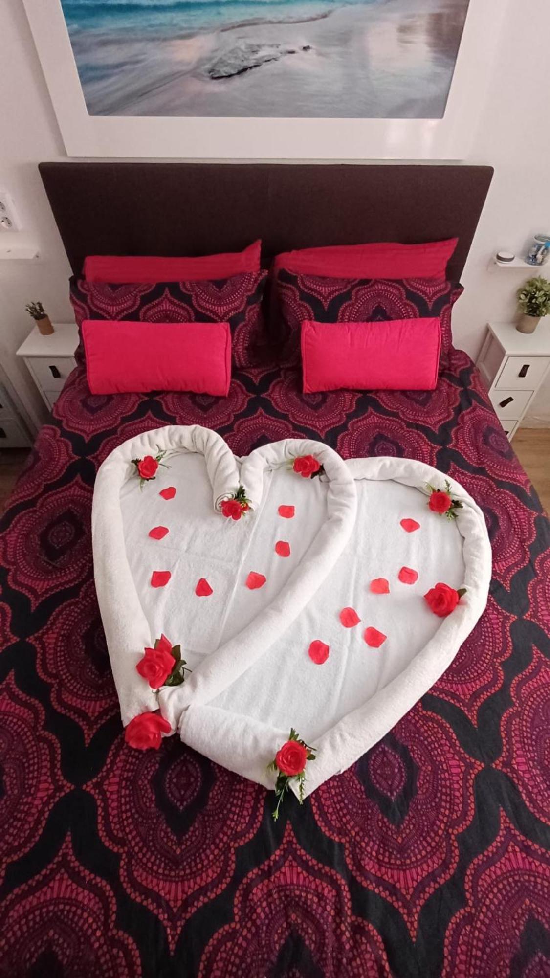Alicante Postiguet Studios Екстер'єр фото