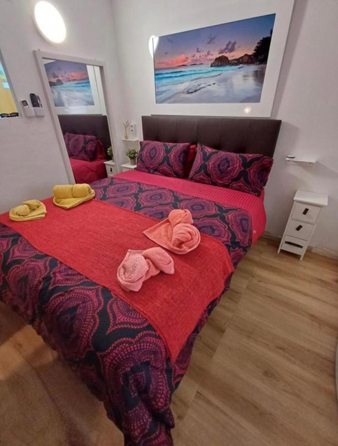 Alicante Postiguet Studios Екстер'єр фото